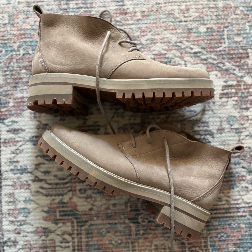 Timberland chukka boots